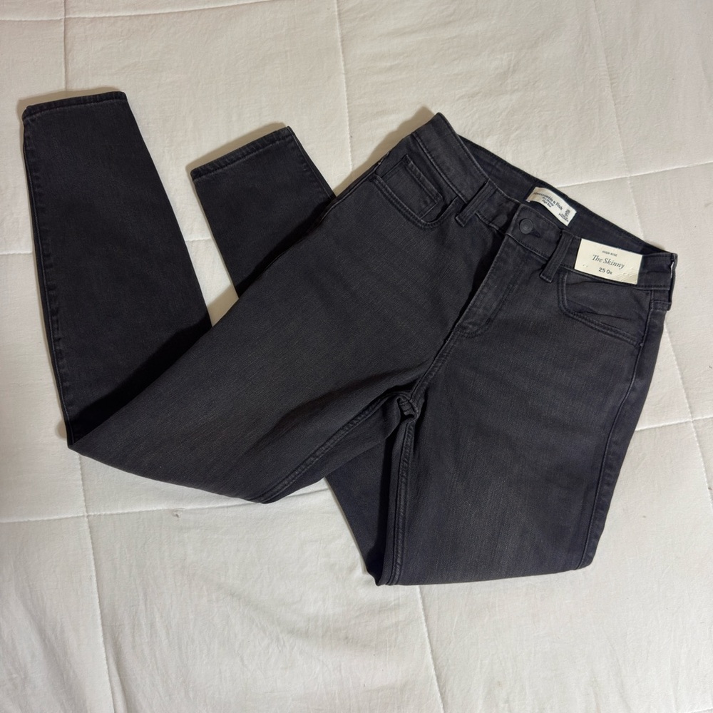 Abercrombie & Fitch High Rise Jeans